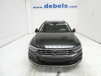 uszkodzony samochody osobowe Volkswagen Passat VARIANT 1.4 TSI 2023/6