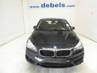 Damaged car BMW 2-serie 1.5D 216D 2017/5
