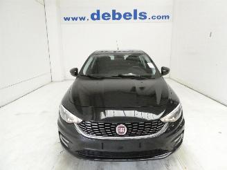uszkodzony samochody osobowe Fiat Tipo  2020/7