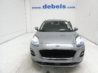 Vaurioauto  passenger cars Ford Puma TITANIUM 2021/12