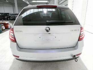 Skoda Octavia AMBITION picture 6