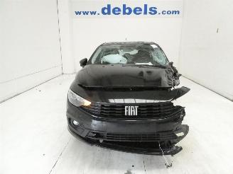 Schadeauto Fiat Tipo 1.3D 2021/11