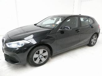 BMW 1-serie 1.5D  D picture 5