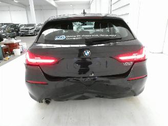 BMW 1-serie 1.5D  D picture 7