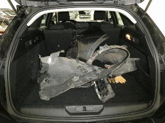 Peugeot 308 1.5D   III ALLURE picture 19