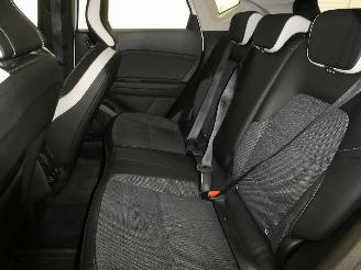 Renault Captur II INTENS picture 18