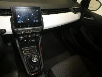 Renault Clio V EVOLUTION picture 10