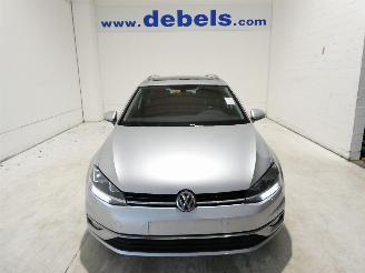 Voiture accidenté Volkswagen Golf 1.6D VARIANT COMFORT 2019/6