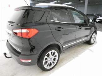 Ford EcoSport TITANIUM picture 11