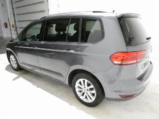 Volkswagen Touran 1.6D COMFORTLINE picture 6