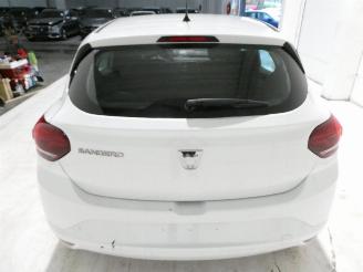 Dacia Sandero III ESSENTIA picture 5