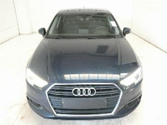 Audi A3 BERLINE picture 2