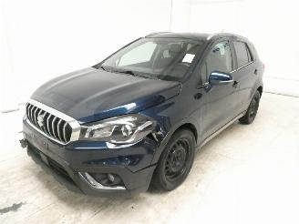 Suzuki SX4 S-CROSS GL + picture 3