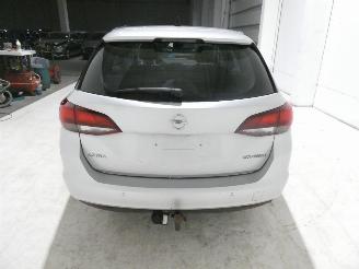 Opel Astra 1.6D INNOVATION picture 9