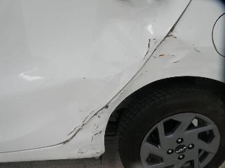 Kia Picanto  picture 6