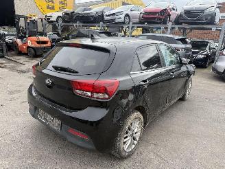 Kia Rio 1.2I picture 2