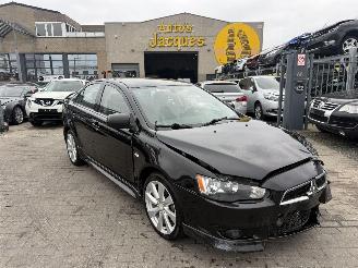 Vaurioauto  passenger cars Mitsubishi Lancer 1.8 DI-D SEDAN 2013/12
