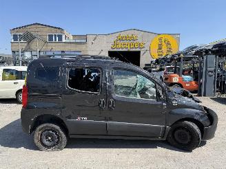 damaged passenger cars Citroën Nemo NO PAPERS 2010/1