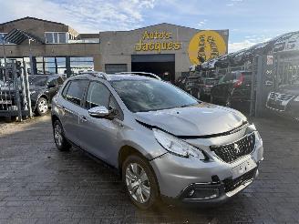 uszkodzony samochody osobowe Peugeot 2008 1.2 STYLE PURE TECH 2017/2