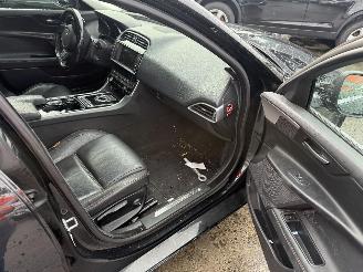 Jaguar XE ENGINE OUT picture 15