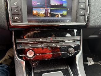 Jaguar XE ENGINE OUT picture 18