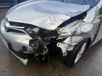 Toyota Auris HYBRID BREAK picture 11