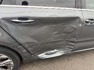 Citroën C4-picasso 1.6 HDI AUTOMATIC picture 14