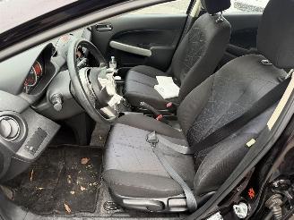 Mazda 2 ACTIVE picture 15