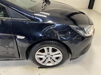 Opel Astra  picture 2