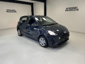 krockskadad bil auto Hyundai I-10 AUTOMAAT 2020/10