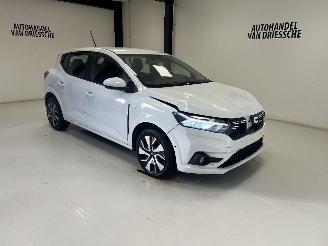 damaged passenger cars Dacia Sandero LPG+ESSENCE 2024/11