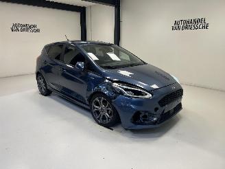 krockskadad bil auto Ford Fiesta ST-LINE 2021/2
