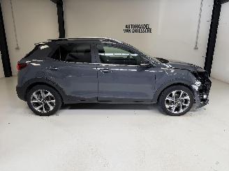 Vaurioauto  passenger cars Kia Stonic GT LINE 2021/6