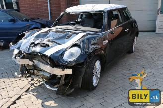 Vrakbiler auto Mini Cooper S F56 cooper s 2017/9