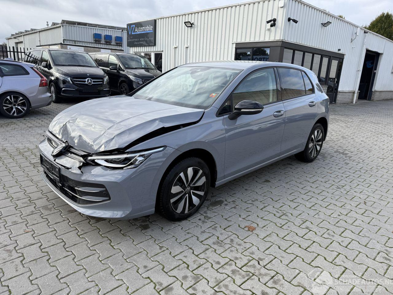 Volkswagen Golf 2.0 TDI /  DSG  Facelift 8.5