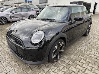 Coche accidentado Mini Cooper Nieuw model! 2025/4