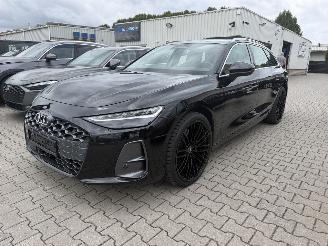 damaged passenger cars Audi A6 avant 2.0 TDI 150kw / Quattro/ Panorama/ Nieuw model 2026/1