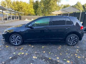 Avarii autoturisme Volkswagen Golf COMFORTLINE 2018/10