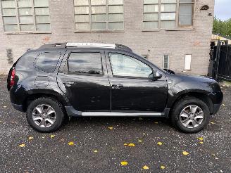 damaged passenger cars Dacia Duster ANNIVERSARY 2 2016/11