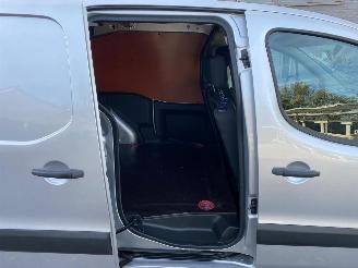 Citroën Berlingo 1.6 picture 17