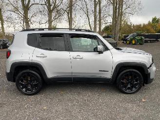 Vaurioauto  passenger cars Jeep Renegade  2020/10