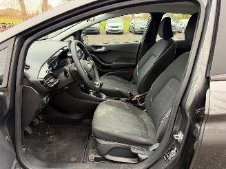 Ford Fiesta TREND picture 24