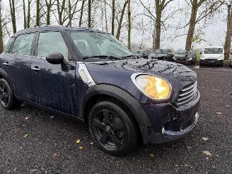 Mini Cooper ONE D COUNTRYMA picture 3