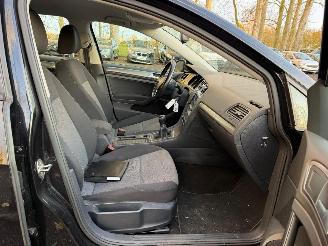 Volkswagen Golf TRENDLINE picture 23