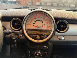 Mini Cooper D picture 28