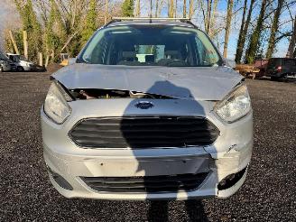 Ford Tourneo Custom TOURNEO COURIER TREN picture 4