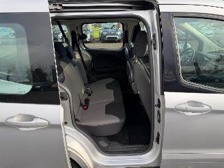 Ford Tourneo Custom TOURNEO COURIER TREN picture 22