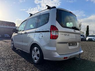 Ford Tourneo Custom TOURNEO COURIER TREN picture 13