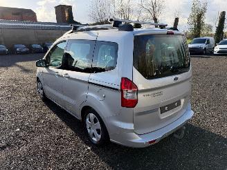 Ford Tourneo Custom TOURNEO COURIER TREN picture 14