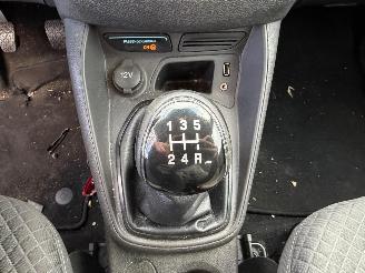 Ford Tourneo Custom TOURNEO COURIER TREN picture 31